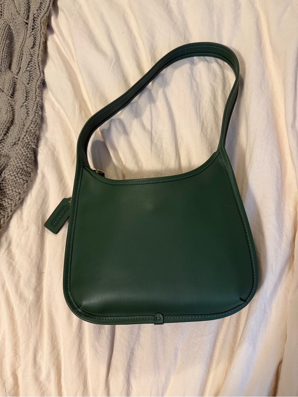 NWT Coach Curve Zip Hunter Green Leather Shoulder Bag